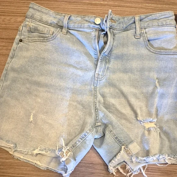 George Ripped Denim Shorts Size 14 - Picture 1 of 3